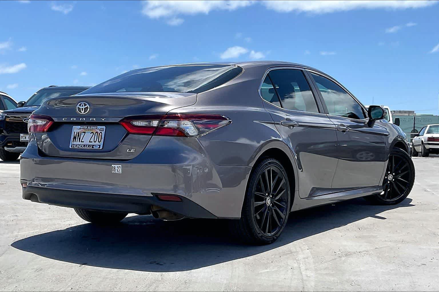 Used 2022 Toyota Camry LE FWD image 22