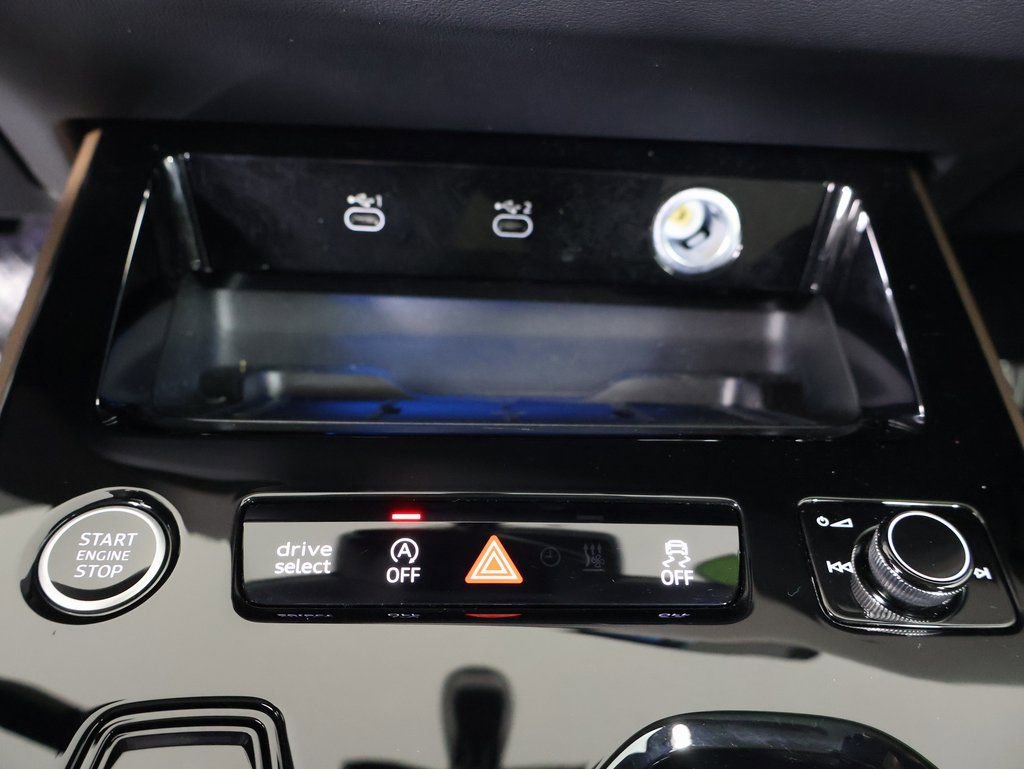 Used 2025 Audi A5 2.0T Premium Plus Sedan w/ Premium Plus image 5