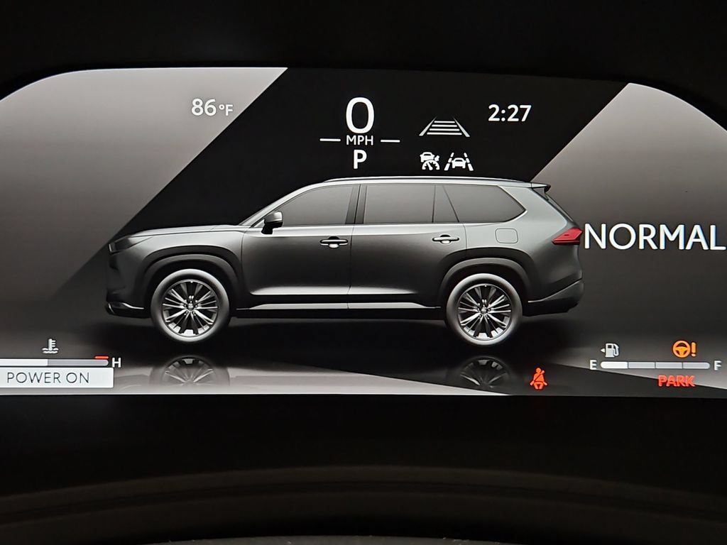 New 2026 Toyota Grand Highlander AWD Hybrid image 17