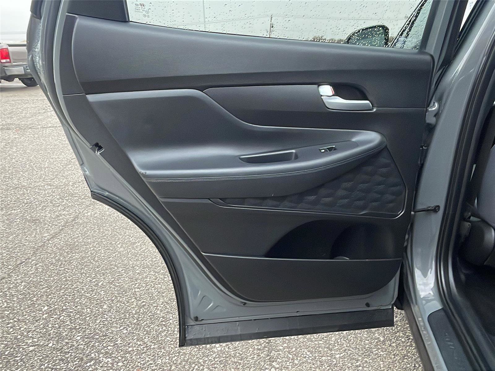 Used 2023 Hyundai Santa Fe SEL image 17