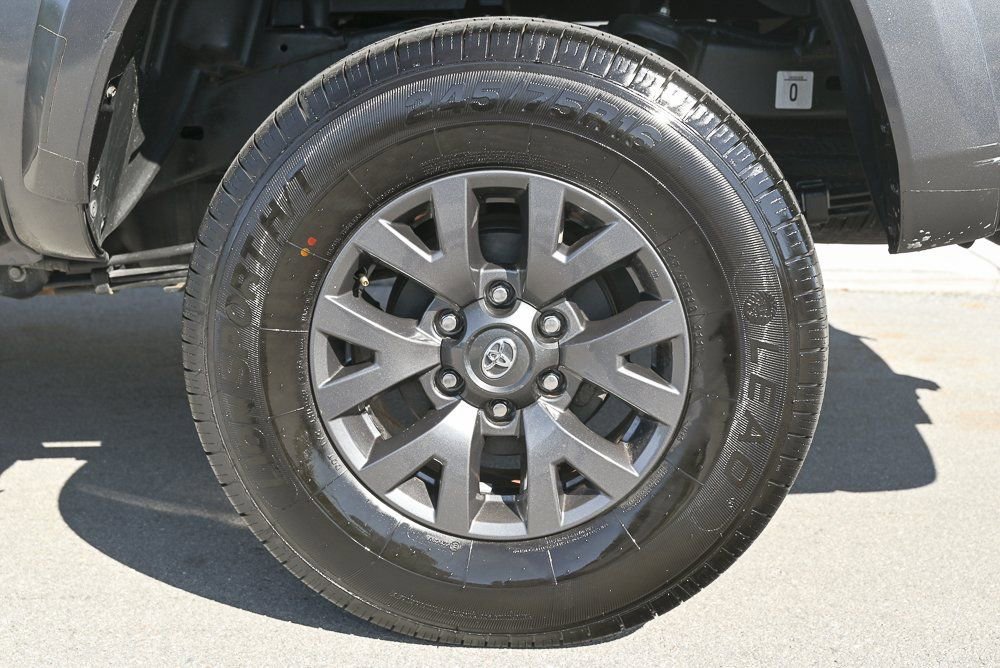 Used 2021 Toyota Tacoma SR5 image 8