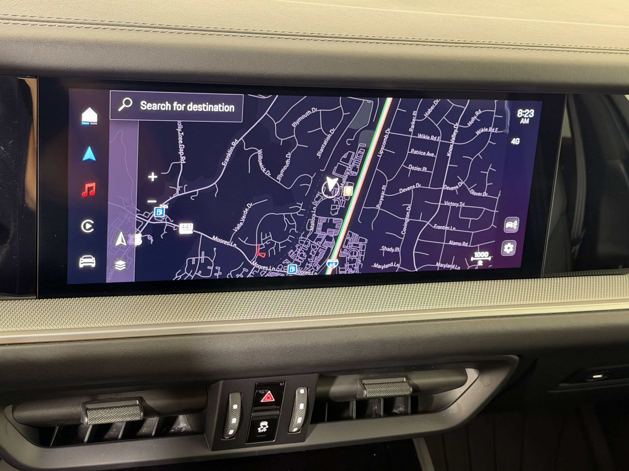 Certified 2024 Porsche Cayenne AWD/4WD image 20