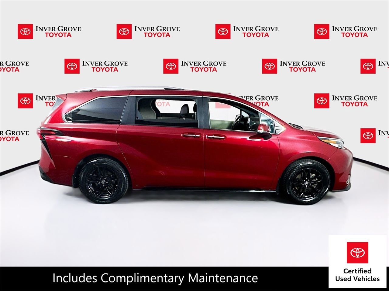 Certified 2023 Toyota Sienna Platinum AWD/4WD image 4