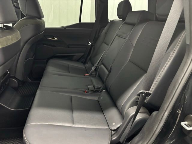 Used 2025 Lexus GX 550 AWD/4WD image 13