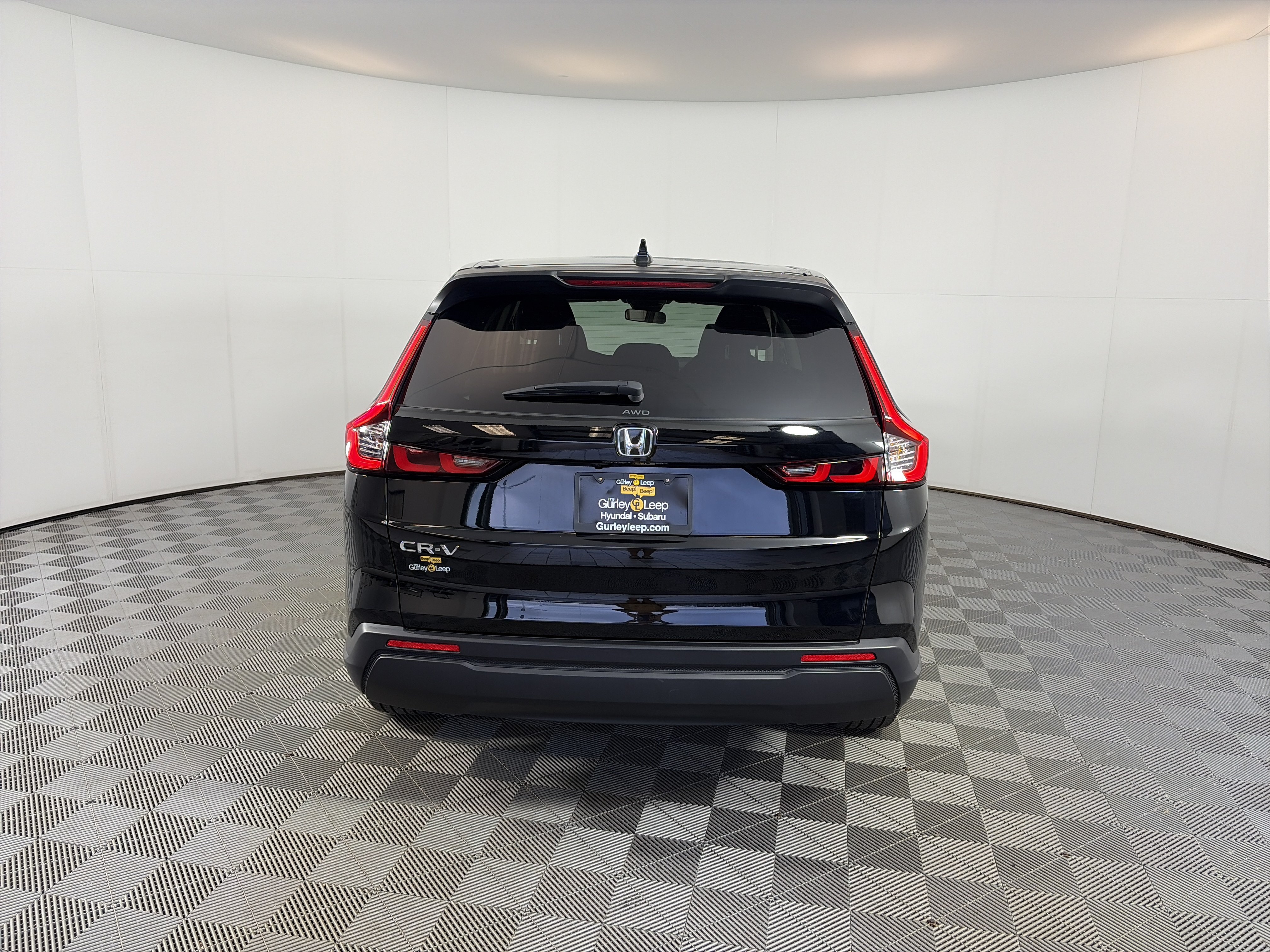 Used 2025 Honda CR-V LX image 9