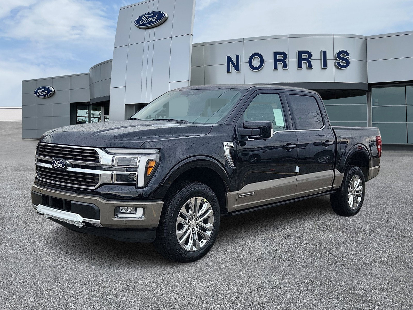 New 2025 Ford F150 King Ranch w/ FX4 Off-Road Package image 2