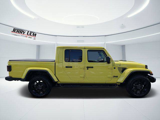 Certified 2024 Jeep Gladiator Sport AWD/4WD image 2