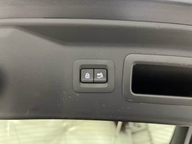 Used 2024 MAZDA CX-90 Plug-In Hybrid w/ Preferred image 16