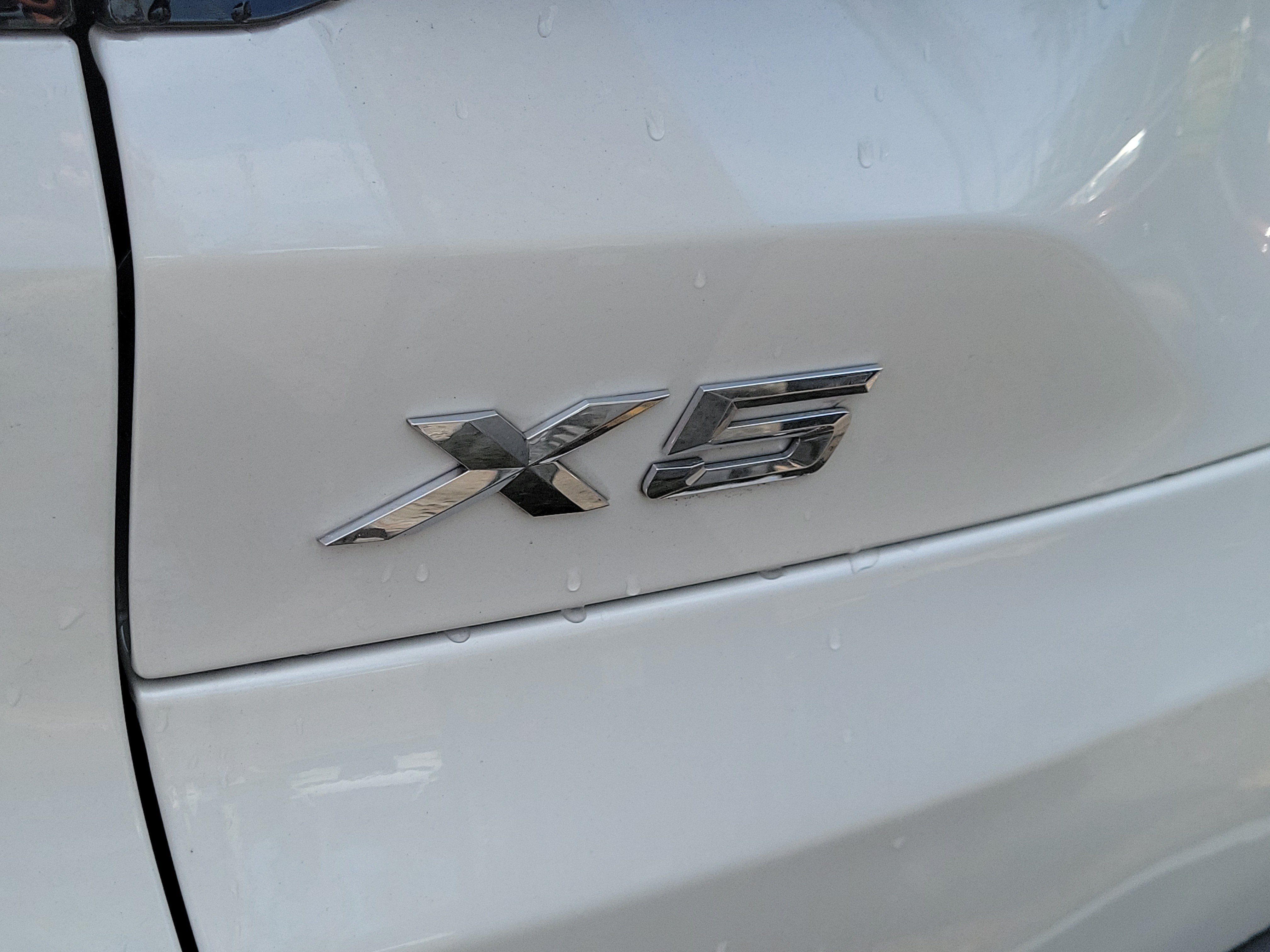 Certified 2025 BMW X5 xDrive50e w/ Parking Assistance Package AWD/4WD image 5
