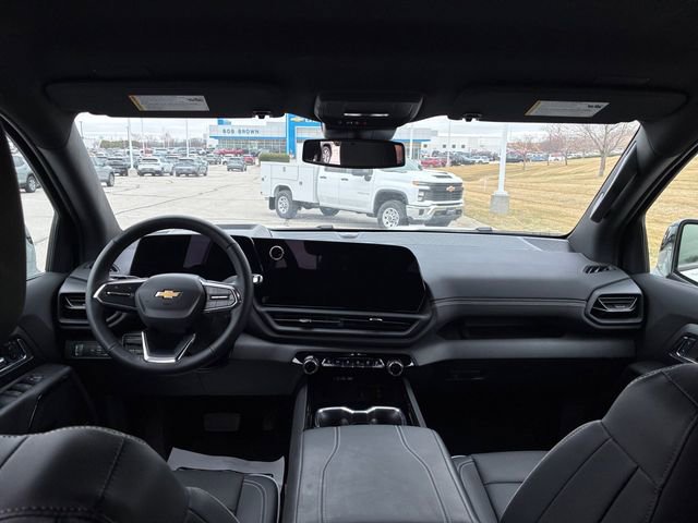 New 2025 Chevrolet Silverado EV LT image 19