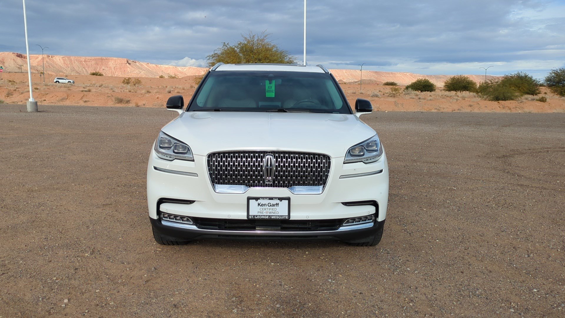 Used 2021 Lincoln Aviator Reserve w/ Equipment Group 202A image 9