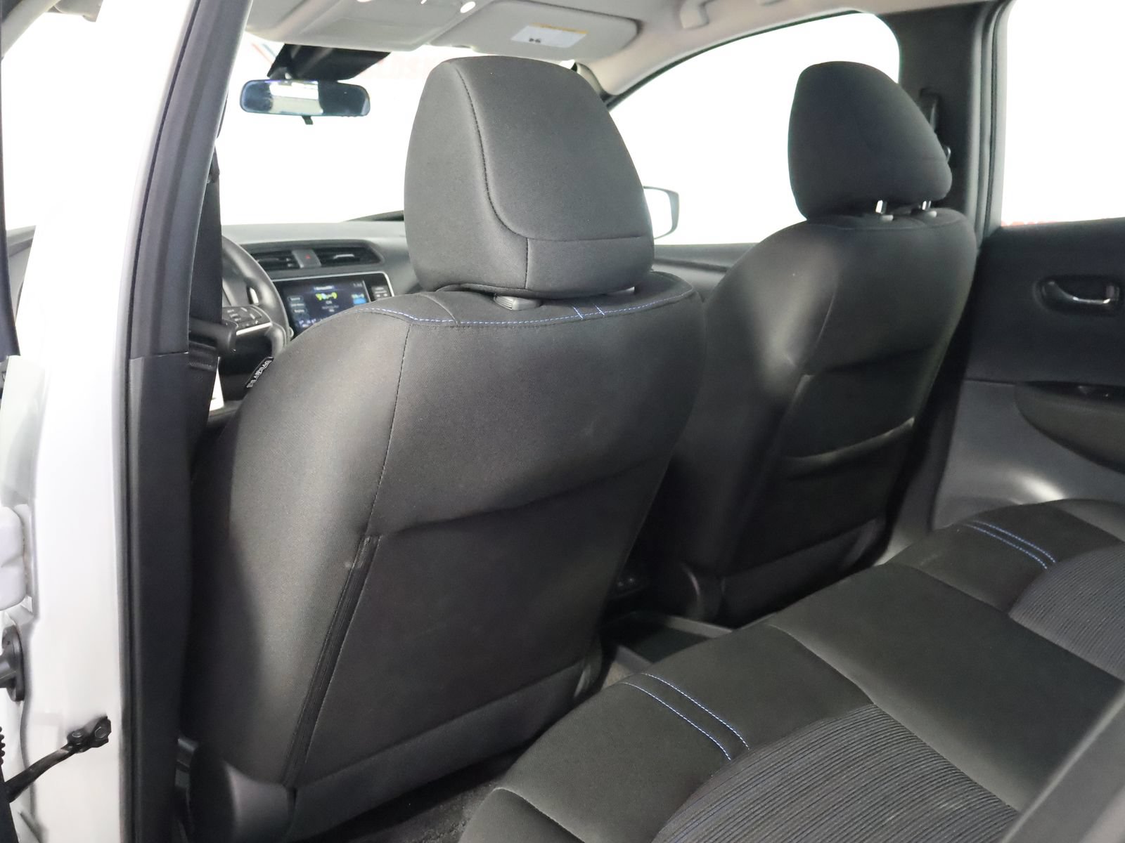 Used 2025 Nissan Leaf S FWD image 38