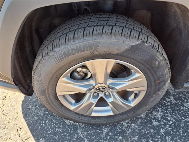 Used 2024 Toyota RAV4 XLE image 29