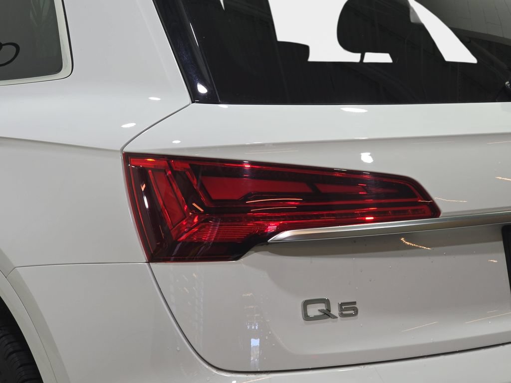 Used 2023 Audi Q5 Prestige w/ Prestige Package AWD/4WD image 38