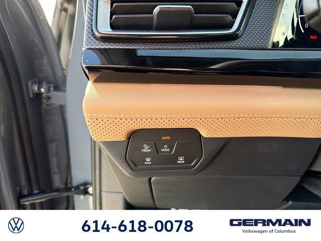 New 2026 Volkswagen Atlas Cross Sport SEL R-Line image 26