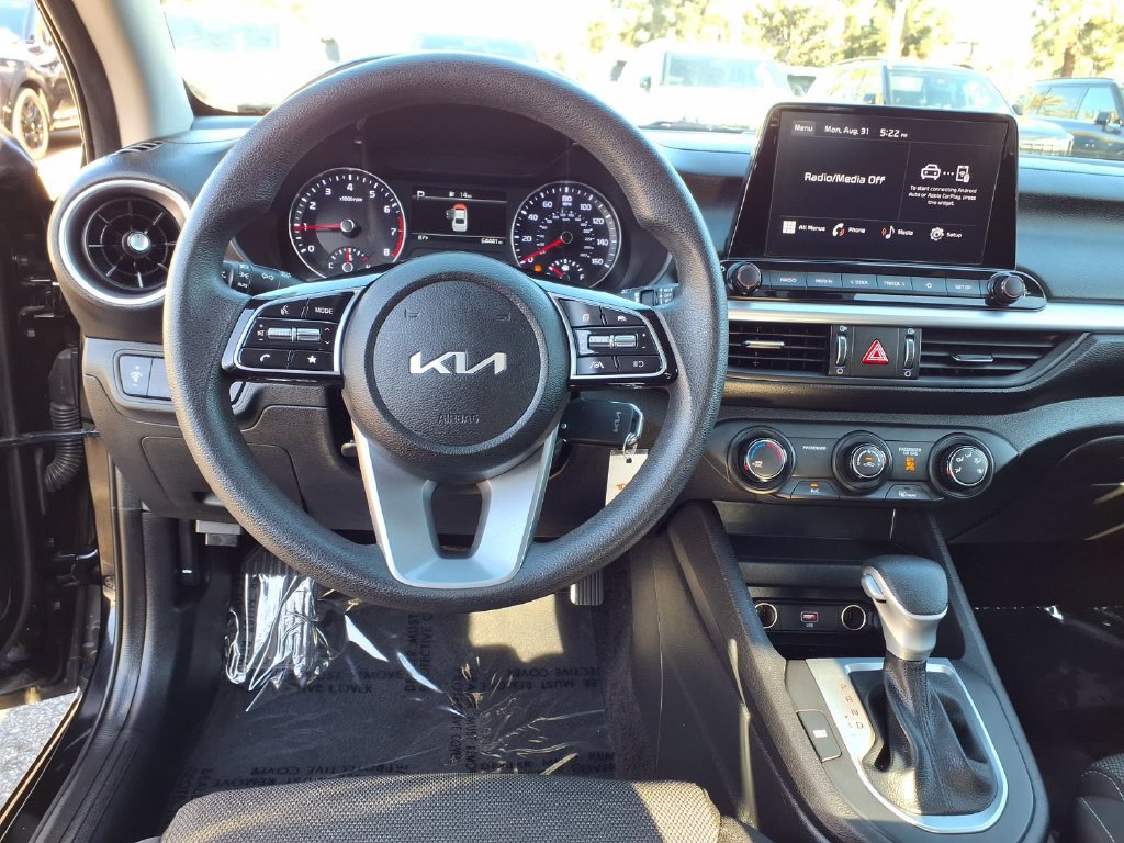 Certified 2023 Kia Forte LXS FWD image 9