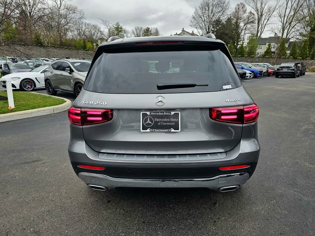 New 2026 Mercedes-Benz GLB 250 4MATIC image 8