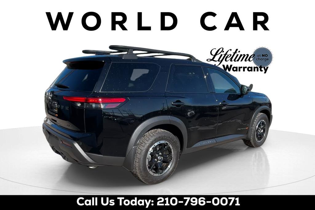 Used 2025 Nissan Pathfinder Rock Creek image 7