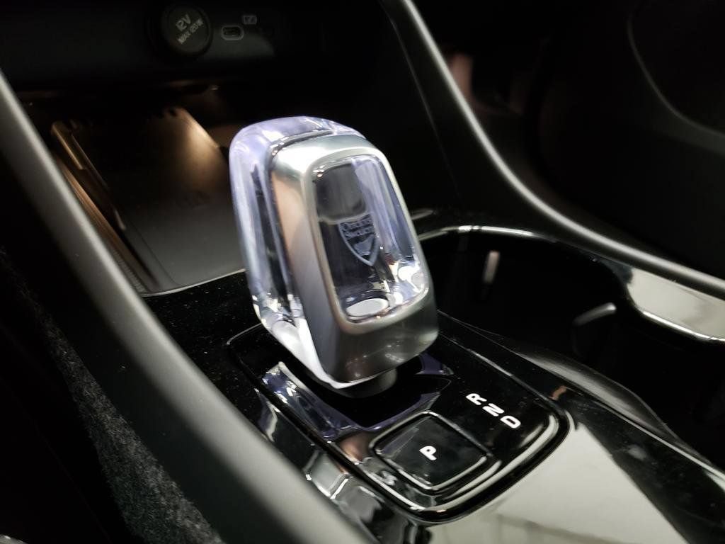 New 2026 Volvo EX40 Ultra AWD/4WD image 11