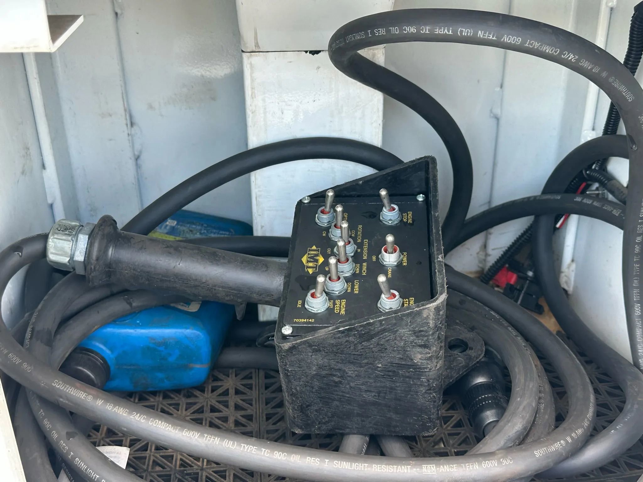 Used 2017 Ford F550 XL 179  W.B. 4D image 23