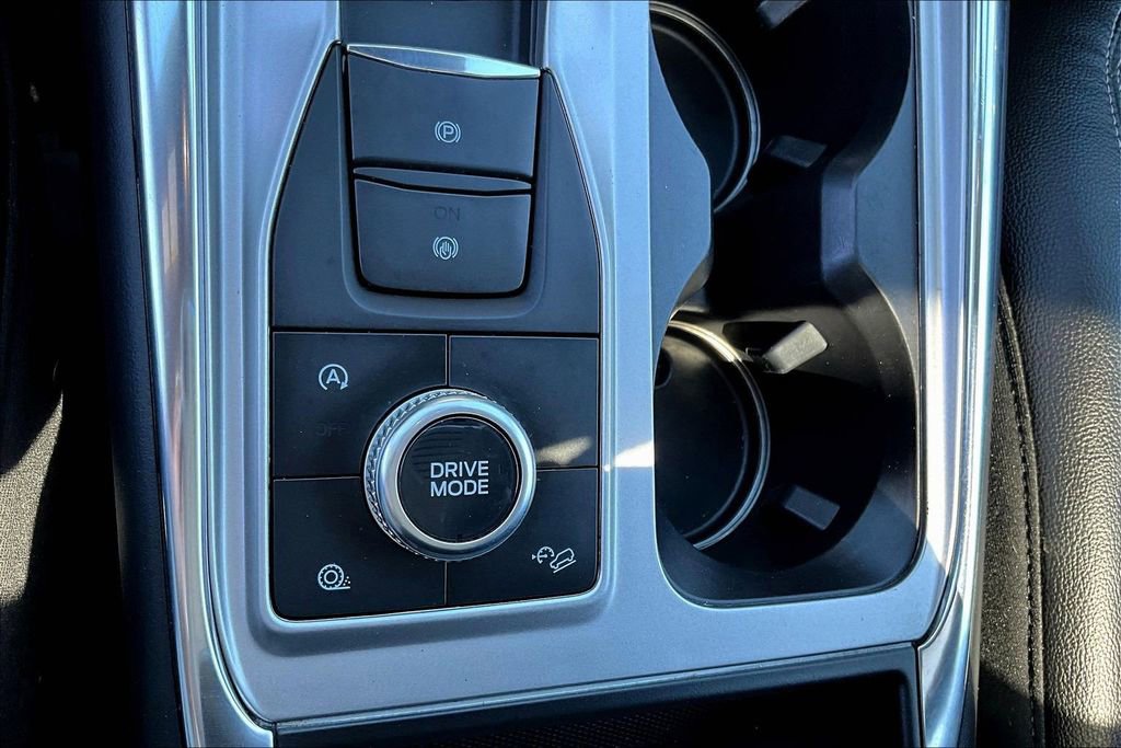 Used 2020 Ford Explorer Limited w/ Class III Trailer Tow Package image 17