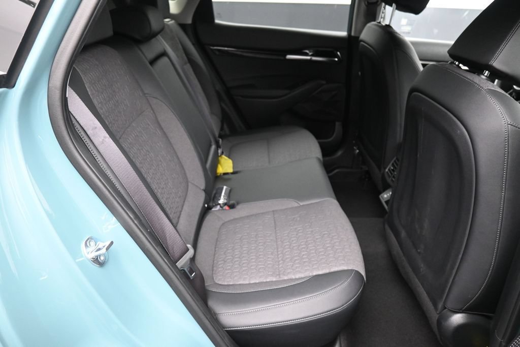 Certified 2025 Kia Seltos S AWD/4WD image 23