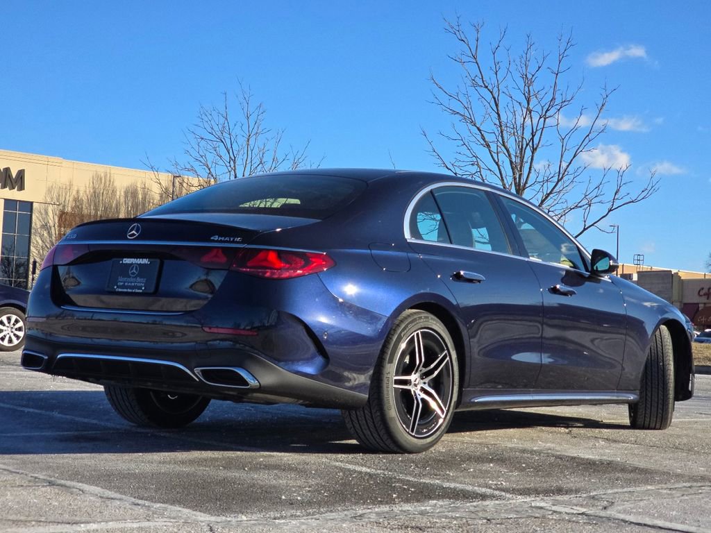 New 2026 Mercedes-Benz E 450 4MATIC Sedan image 17