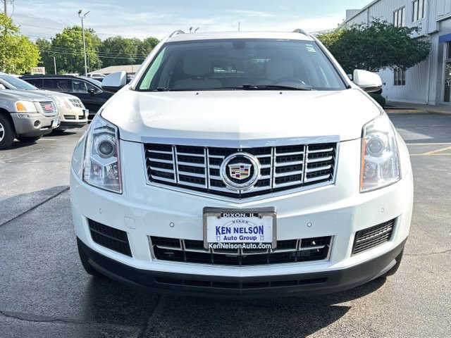 Used 2014 Cadillac SRX Luxury AWD/4WD image 2