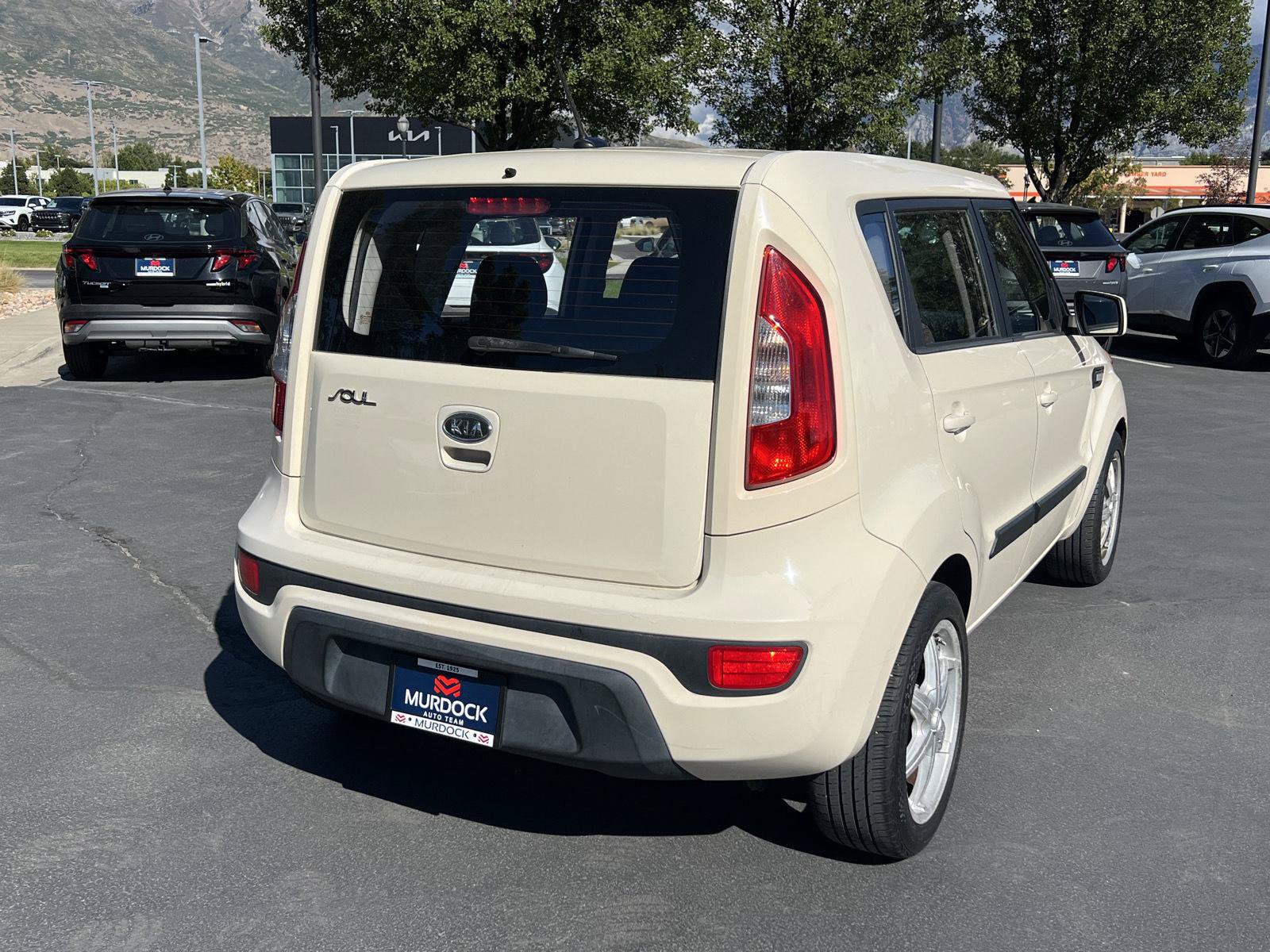 Used 2012 Kia Soul FWD image 18
