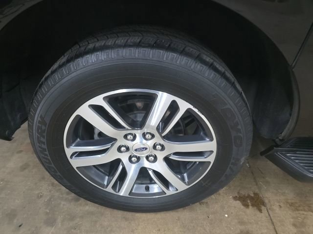 Used 2024 Ford Expedition Max Limited image 9