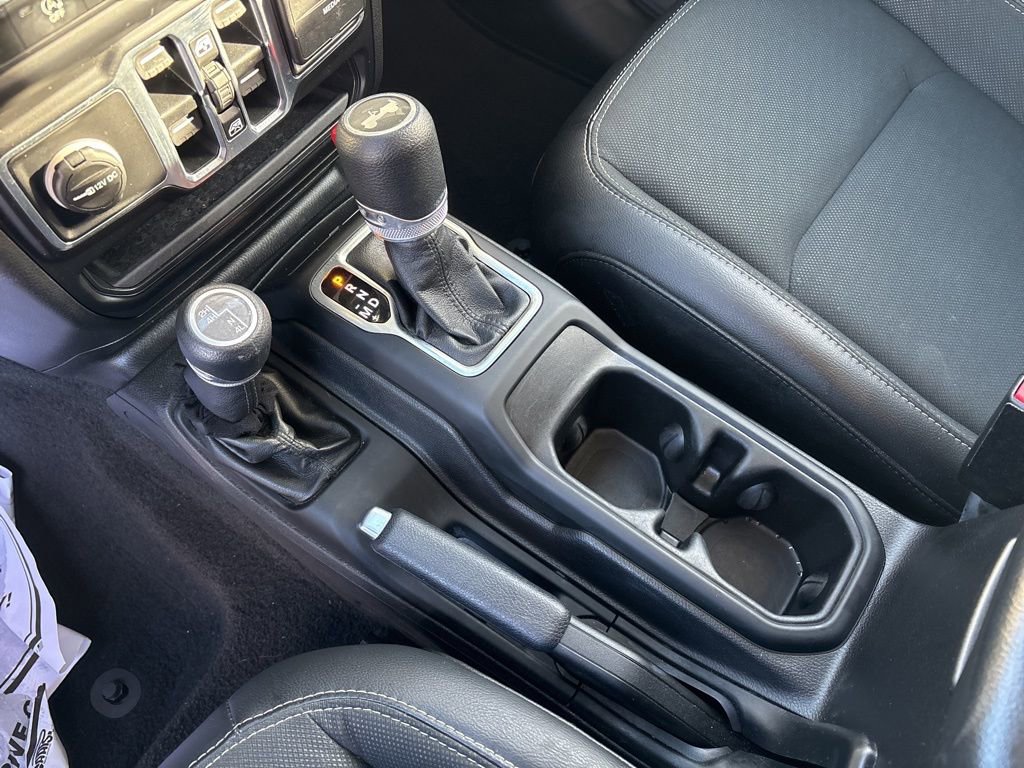 Used 2020 Jeep Wrangler Unlimited Sport image 18