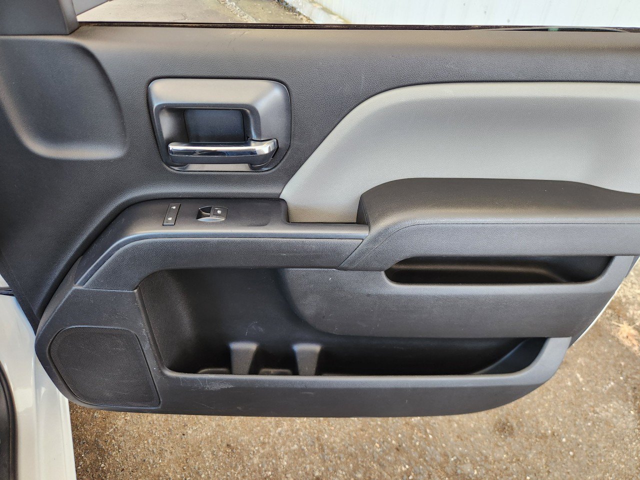 Used 2018 GMC Sierra 1500 2WD Regular Cab image 10