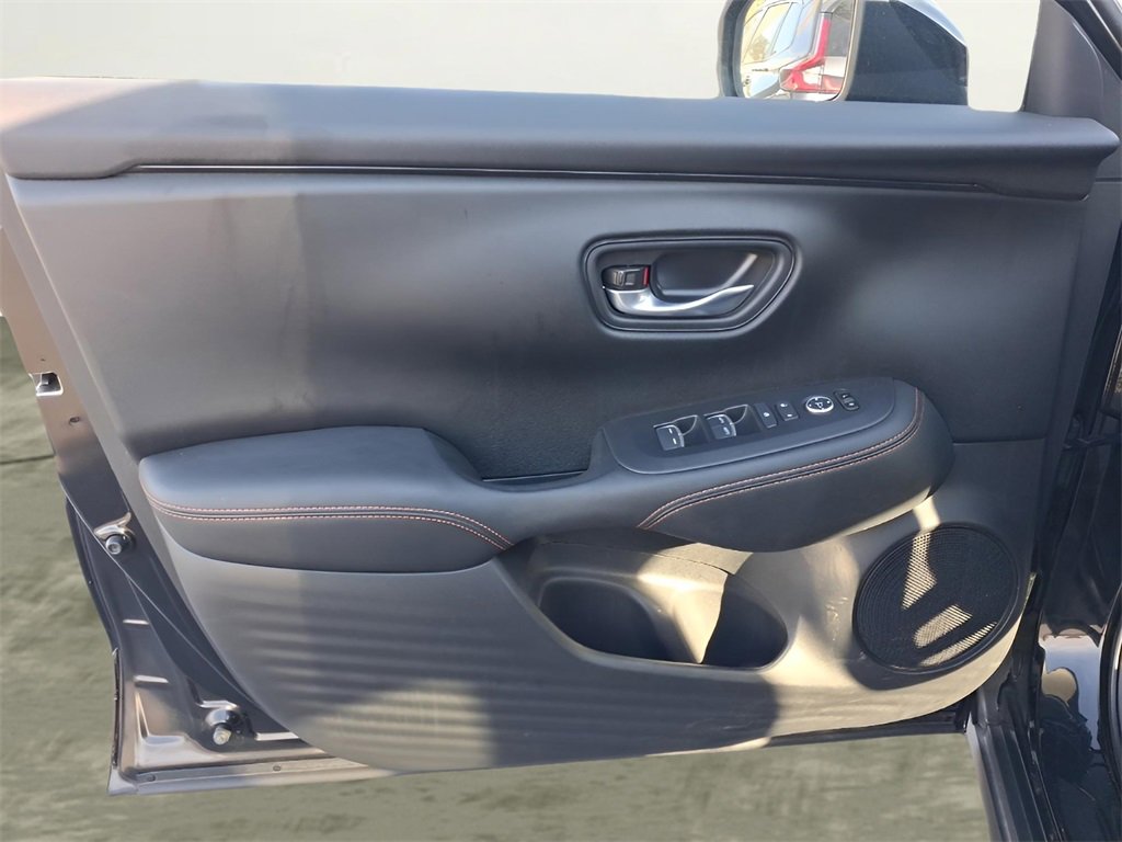 Used 2025 Honda HR-V Sport image 21