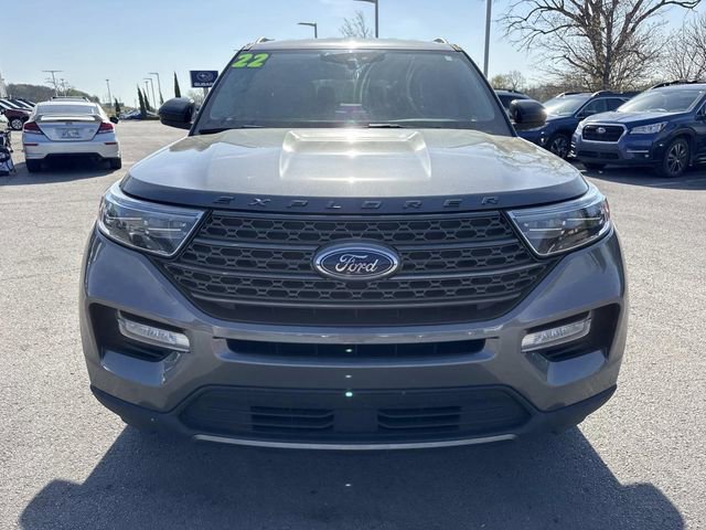 Used 2022 Ford Explorer XLT w/ Equipment Group 202A image 10