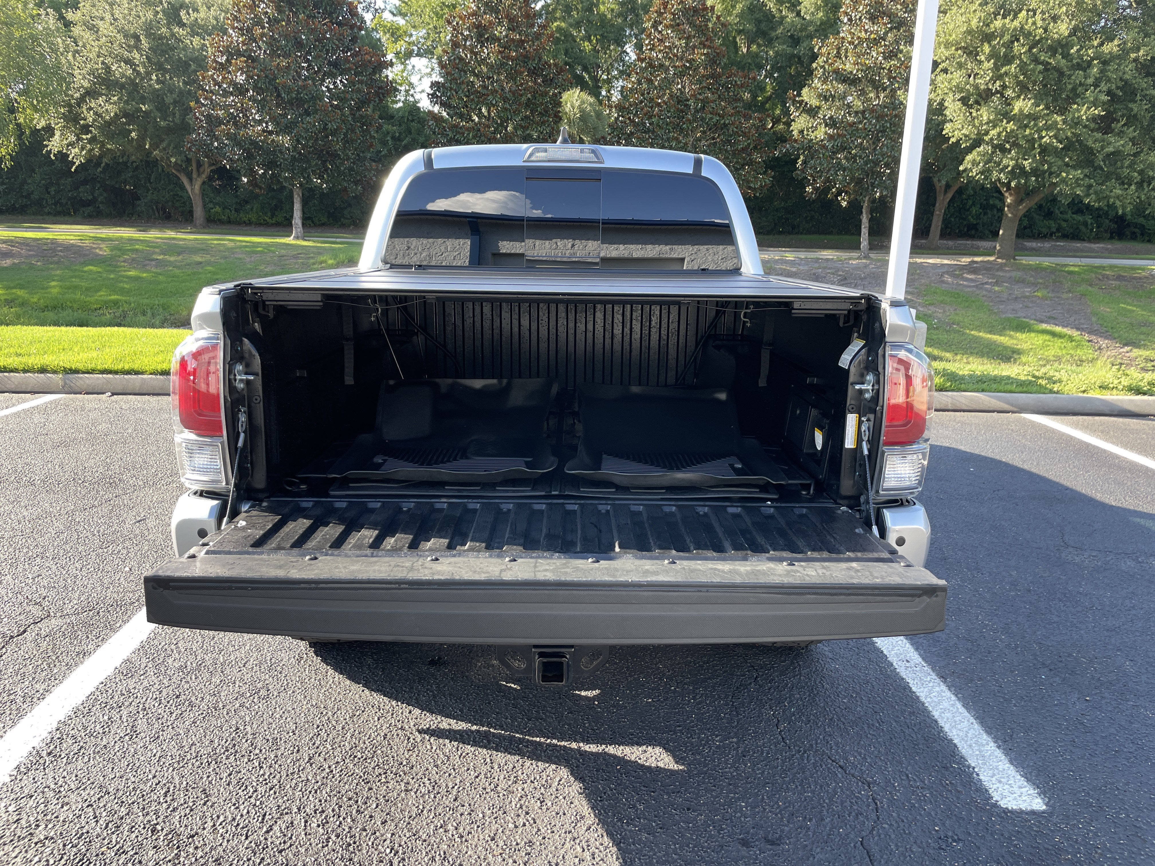 Used 2022 Toyota Tacoma TRD Sport w/ Technology Package AWD/4WD image 30