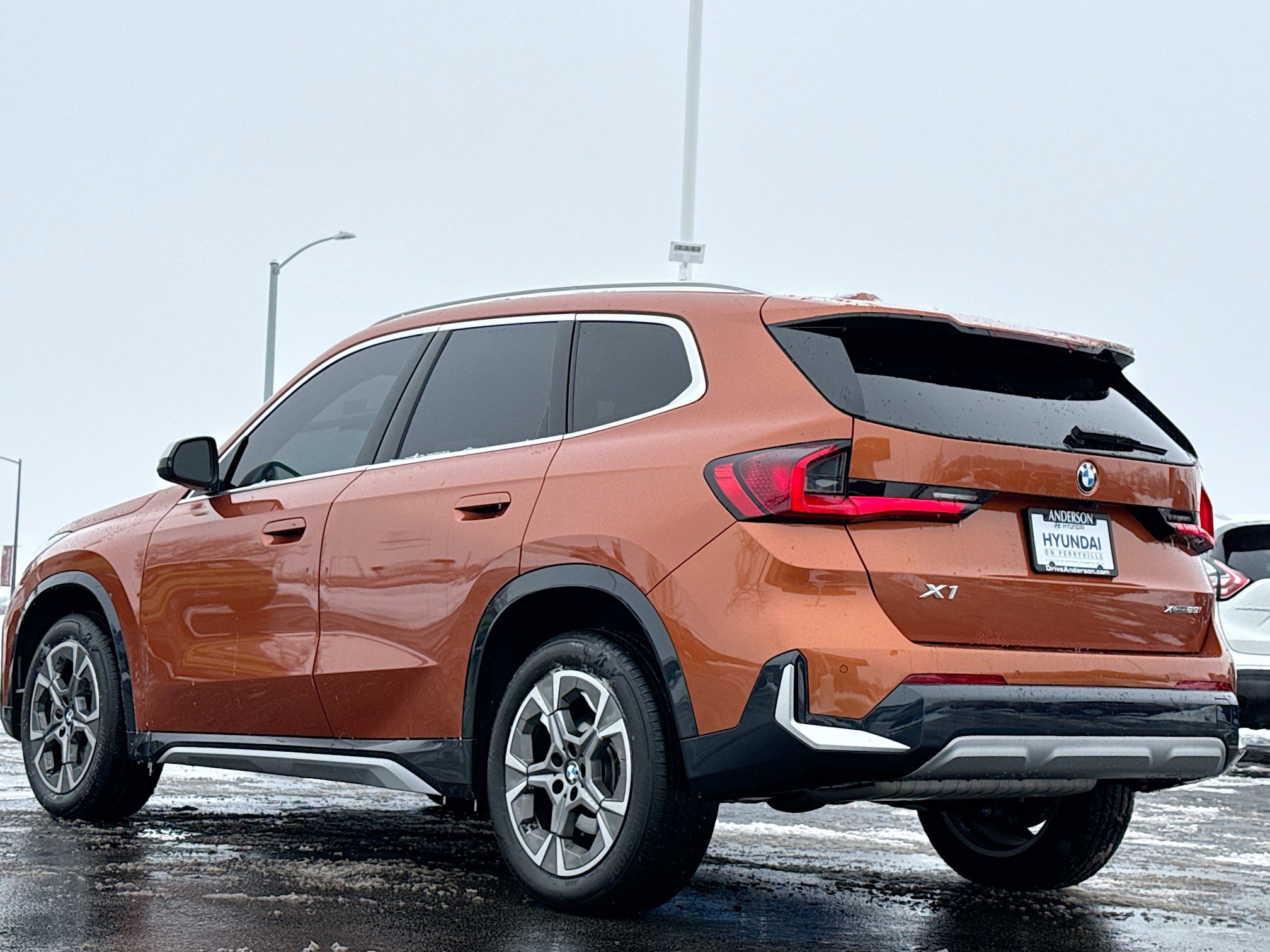 Used 2024 BMW X1 xDrive28i w/ Premium Package image 11