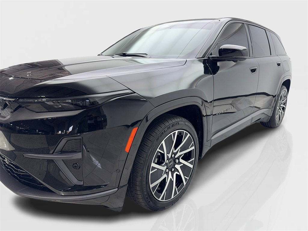 Used 2025 Jeep Wagoneer S Limited image 11