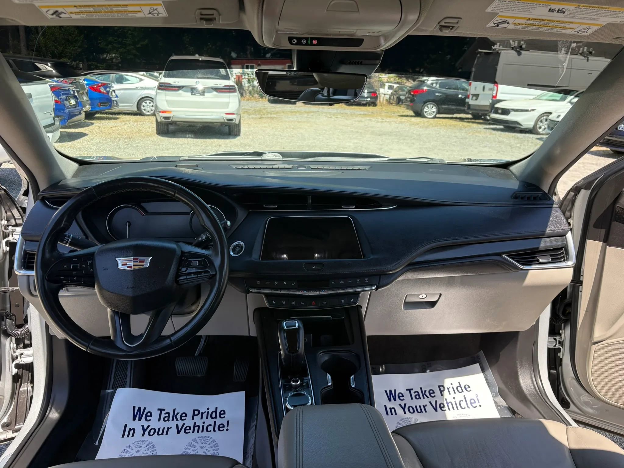 Used 2019 Cadillac XT4 Premium Luxury w/ Enhanced Visibility Package FWD image 20