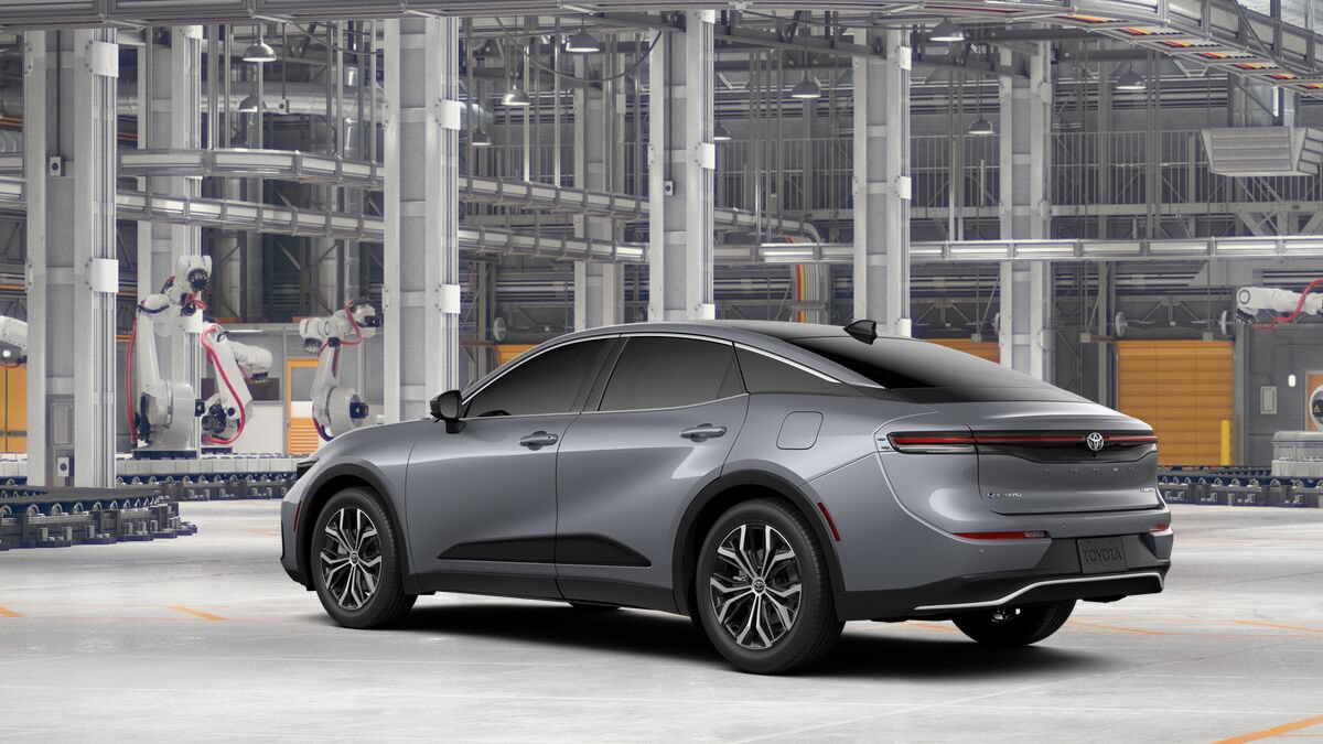 New 2026 Toyota Crown AWD/4WD image 6