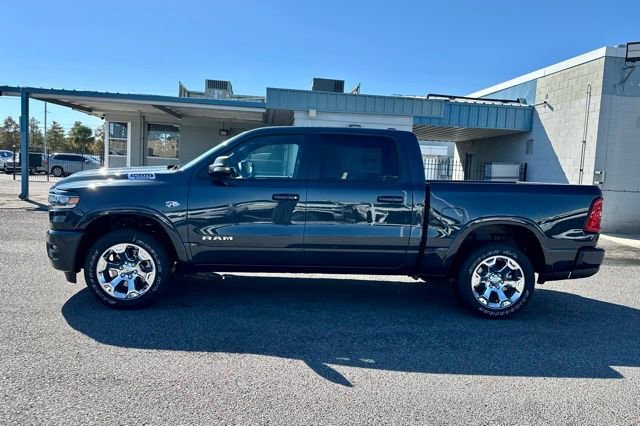 New 2026 RAM 1500 4x4 Crew Cab image 4