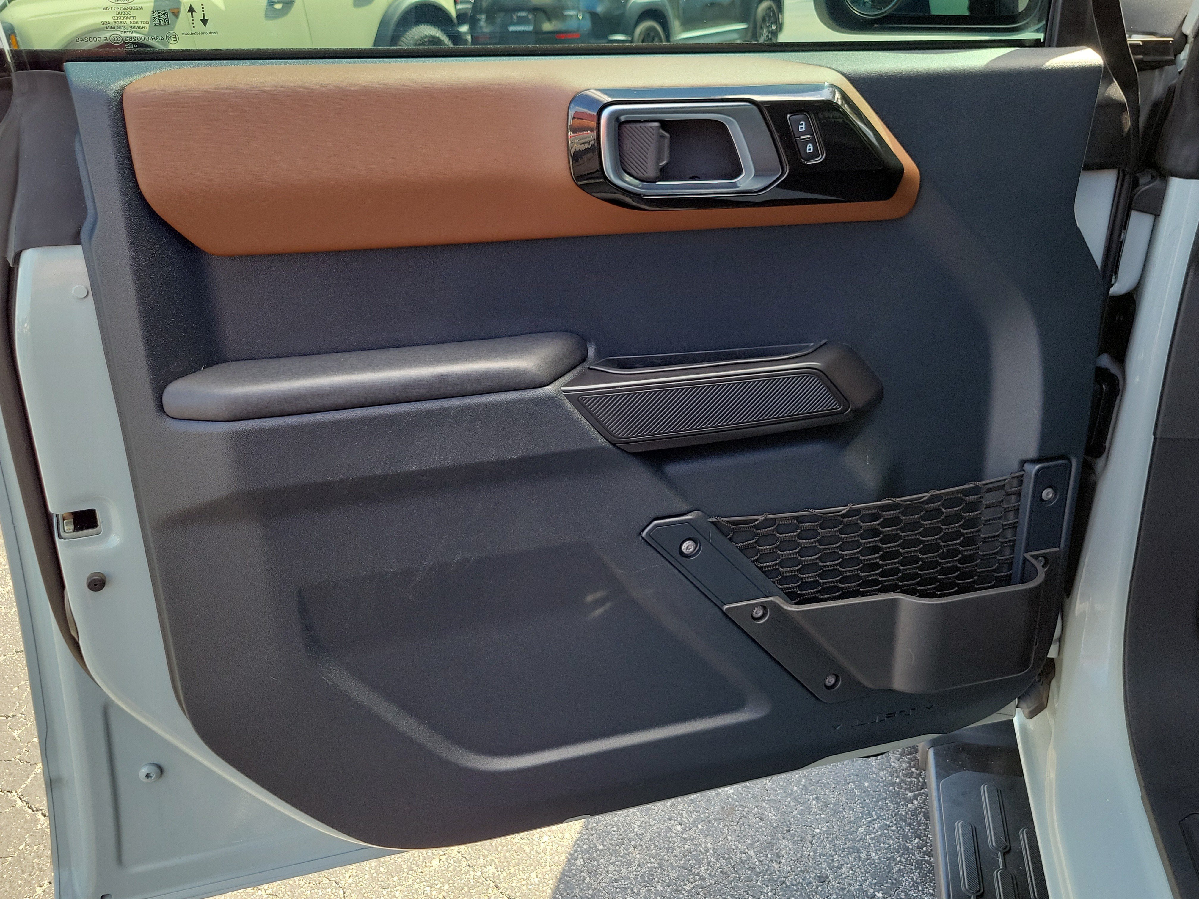 Used 2024 Ford Bronco Outer Banks AWD/4WD image 35