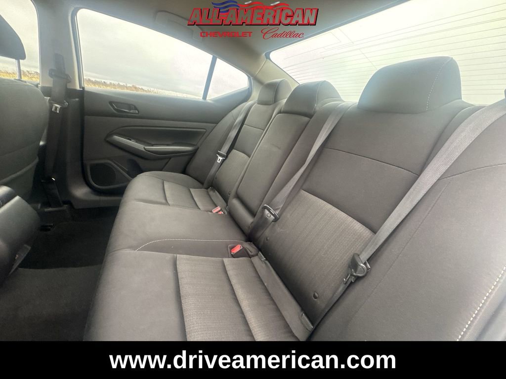 Used 2024 Nissan Altima 2.5 SV image 24