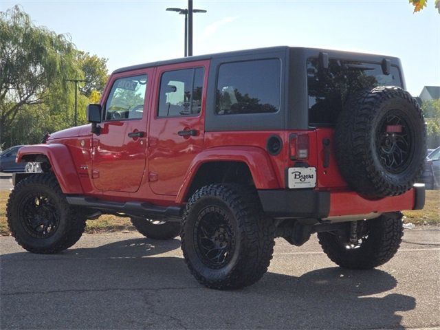 Used 2018 Jeep Wrangler Unlimited Sahara image 2