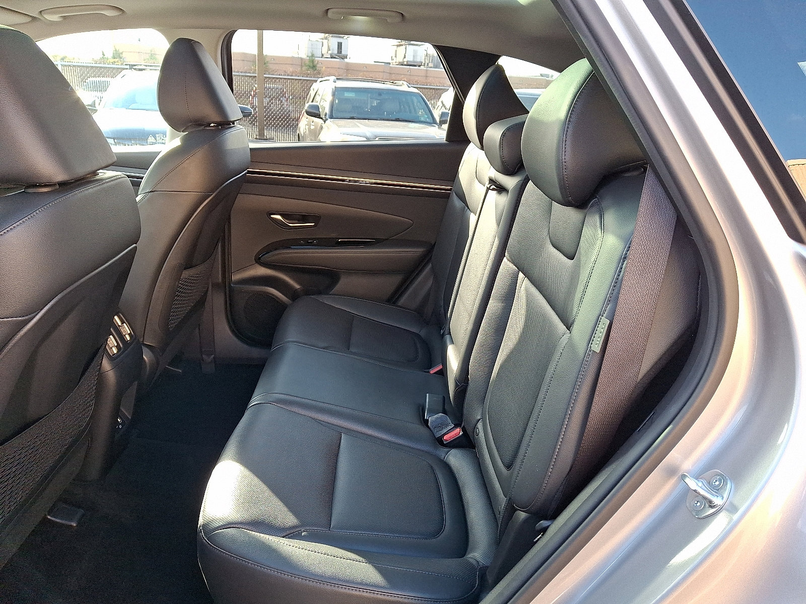 Certified 2024 Hyundai Tucson Limited image 10