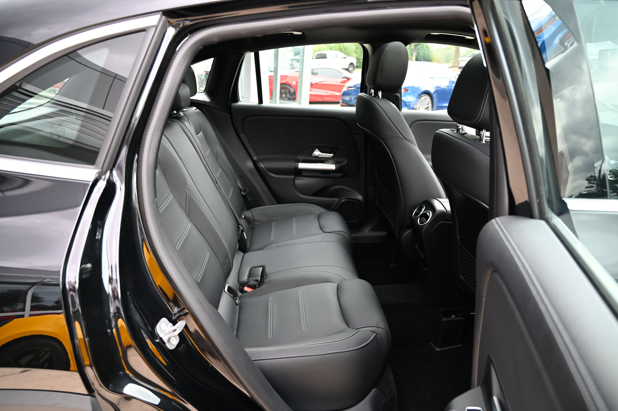 Used 2023 Mercedes-Benz GLA 35 AMG 4MATIC image 50