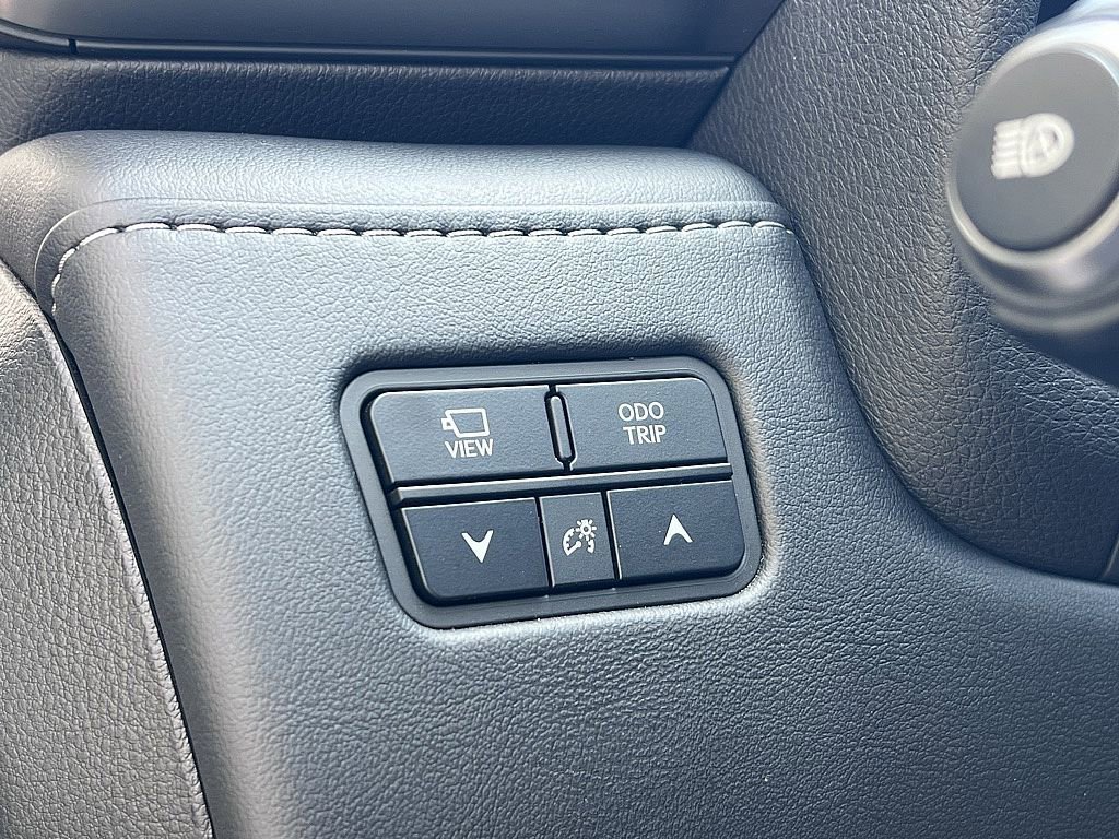 Certified 2025 Lexus LX 700h Overtrail w/ Accessory Package (Z1) image 22