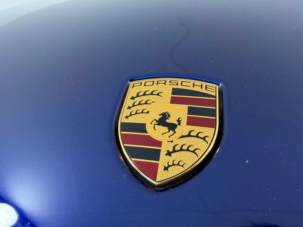 Certified 2026 Porsche Macan AWD/4WD image 25