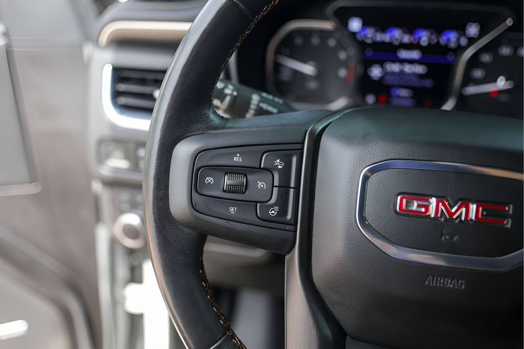 Used 2021 GMC Yukon AT4 w/ Rear Media and Nav Package AWD/4WD image 16