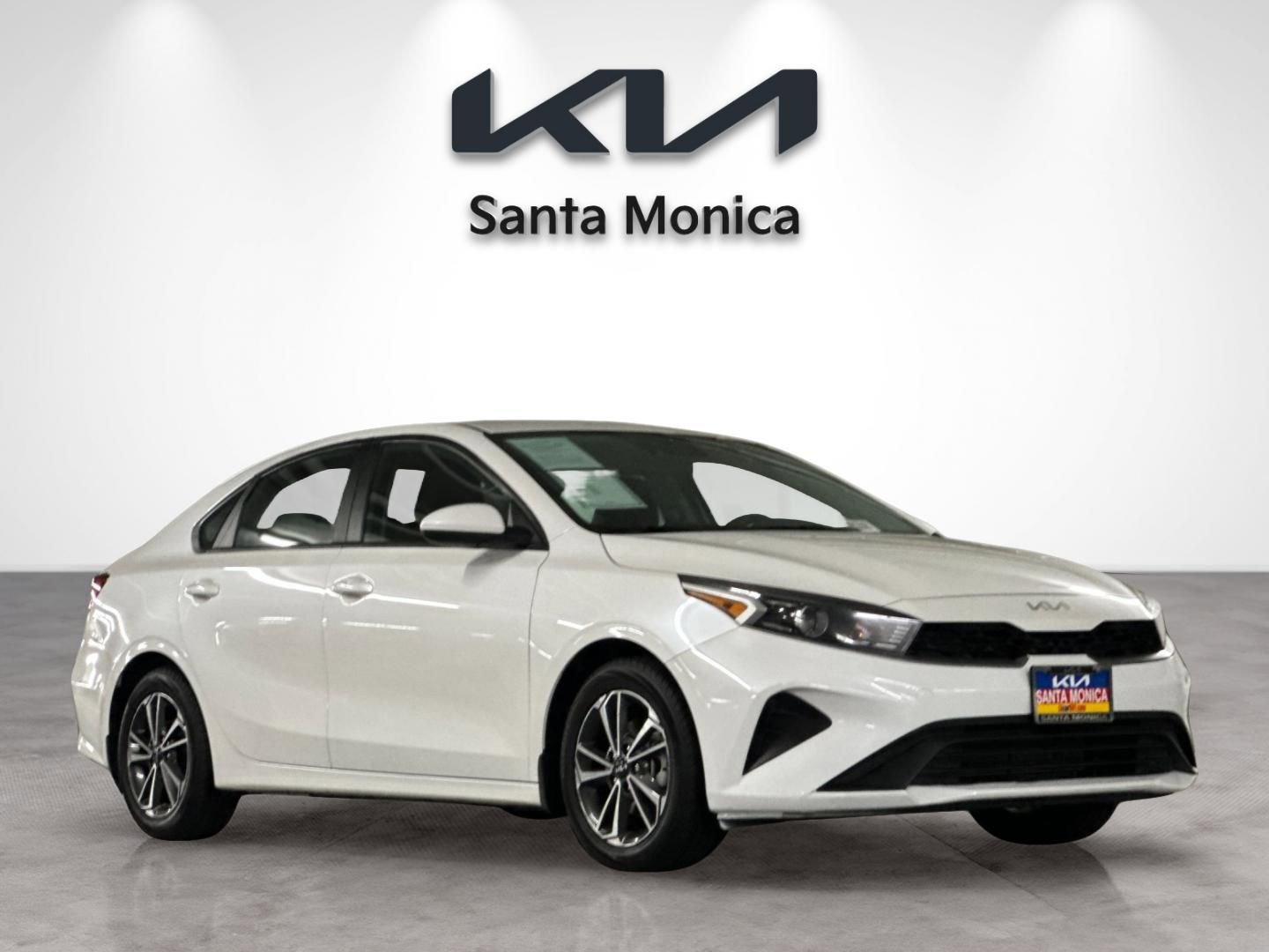 Used 2024 Kia Forte LXS image 8