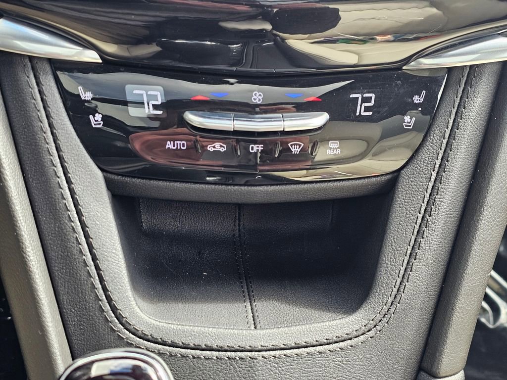 Certified 2023 Cadillac XT6 Sport image 33